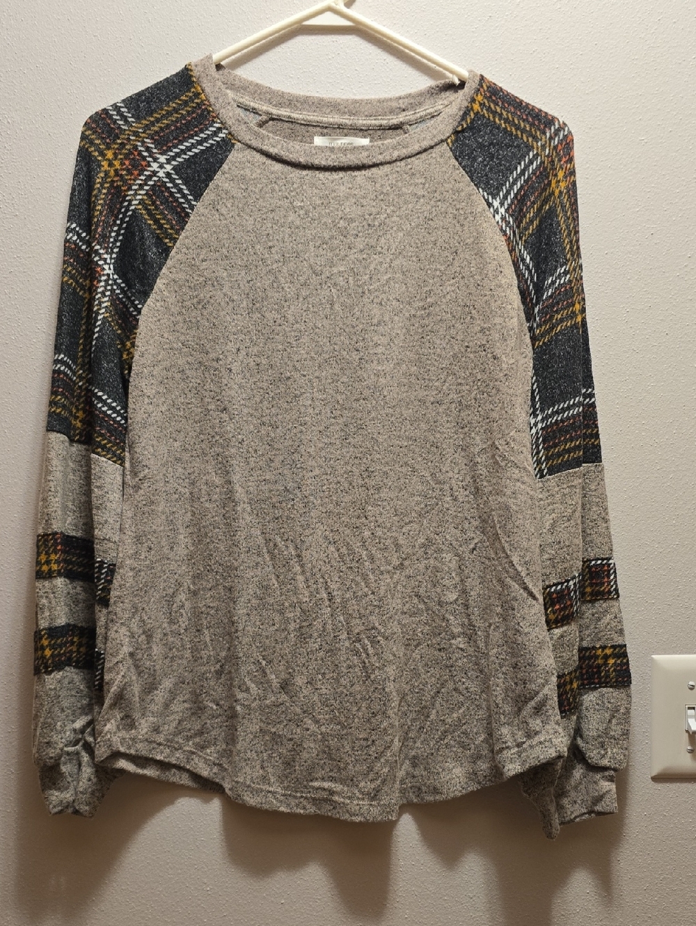 Maurices heathered taupe knit top